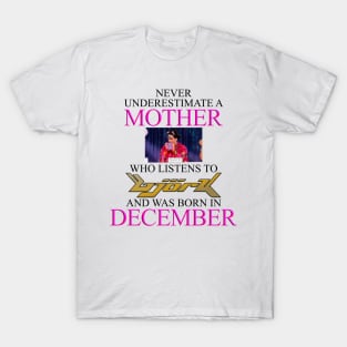 Never Underestimate A Mother Who Listens To Bjork - Funny Drag Race T-Shirt